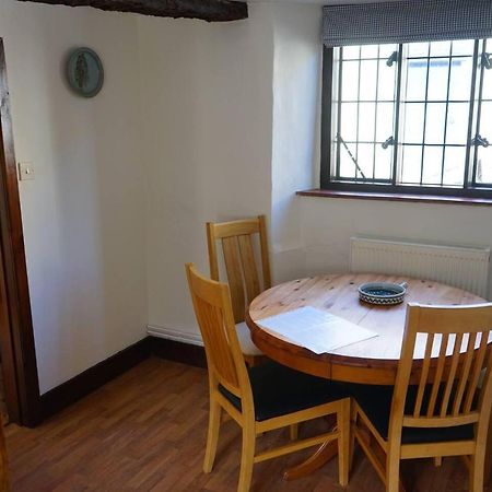 Stunning Historic 2-Bed House In Shaftesbury Villa Bagian luar foto