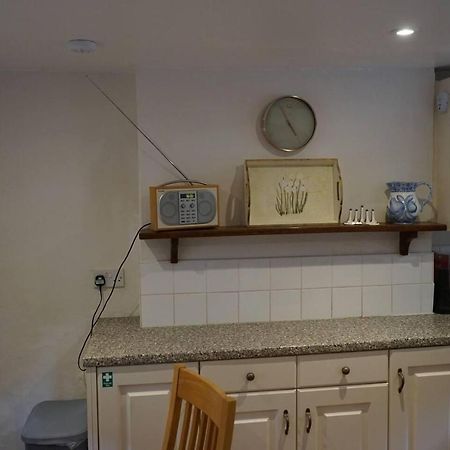 Stunning Historic 2-Bed House In Shaftesbury Villa Bagian luar foto