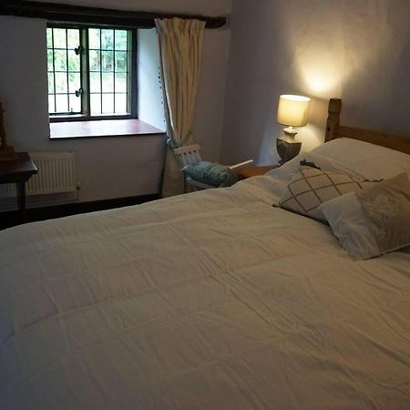 Stunning Historic 2-Bed House In Shaftesbury Villa Bagian luar foto