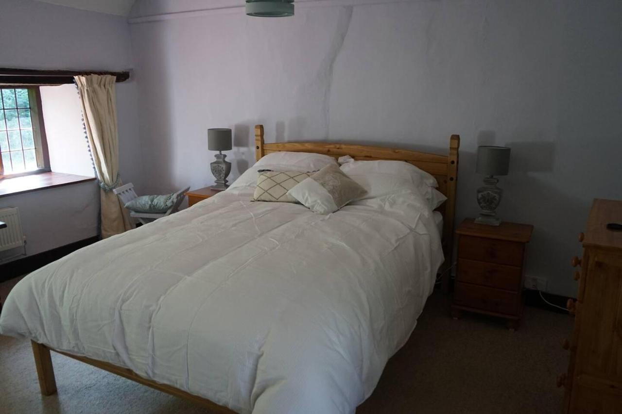 Stunning Historic 2-Bed House In Shaftesbury Villa Bagian luar foto