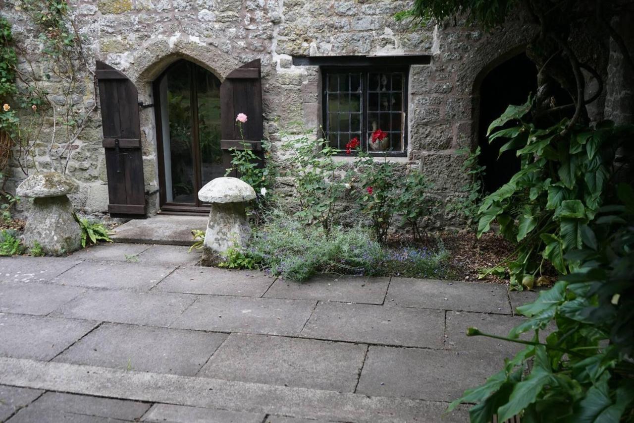 Stunning Historic 2-Bed House In Shaftesbury Villa Bagian luar foto