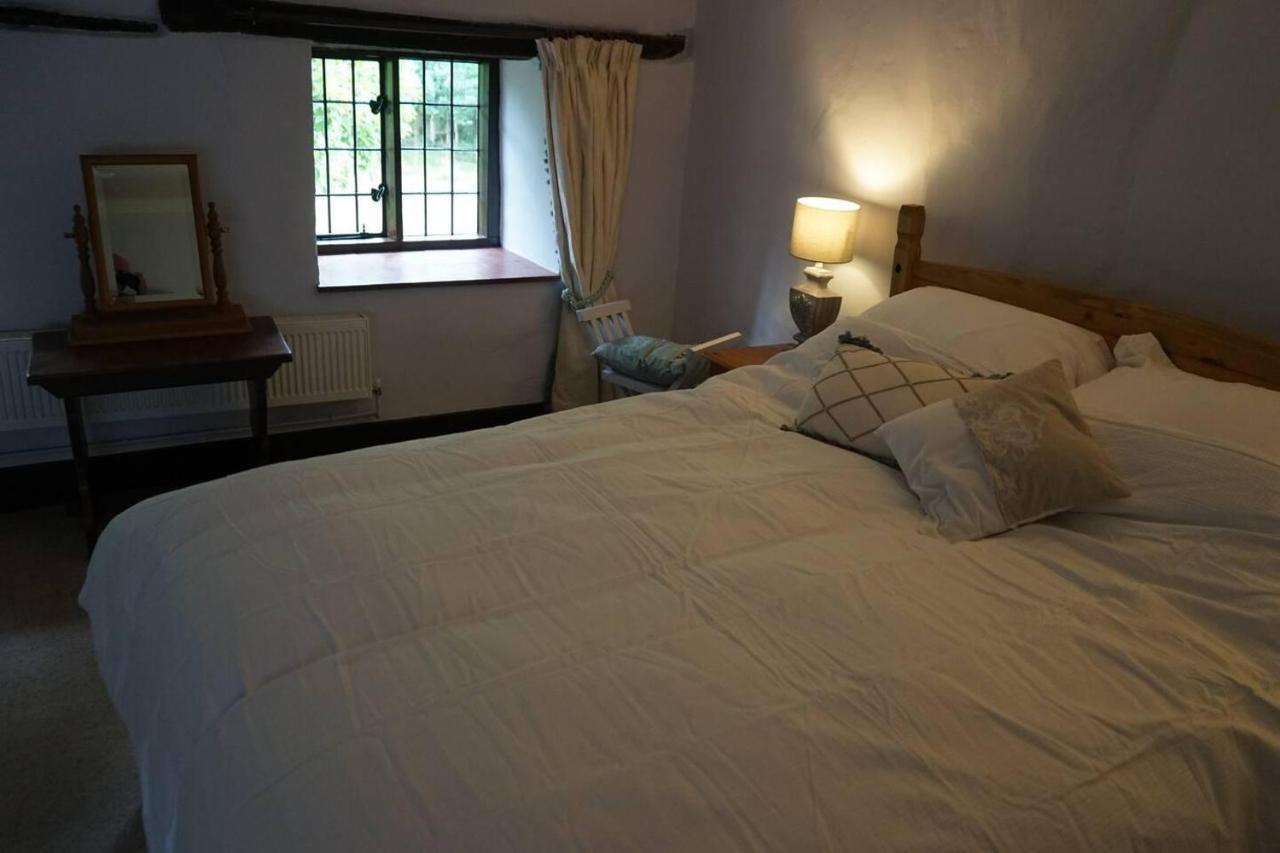 Stunning Historic 2-Bed House In Shaftesbury Villa Bagian luar foto