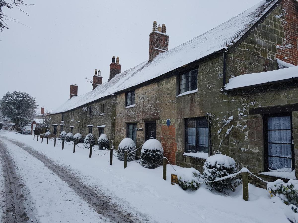 Stunning Historic 2-Bed House In Shaftesbury Villa Bagian luar foto
